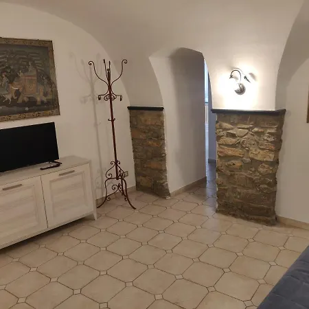 Casa Il Carruggio شقة سان بارتولومِيو آل ما